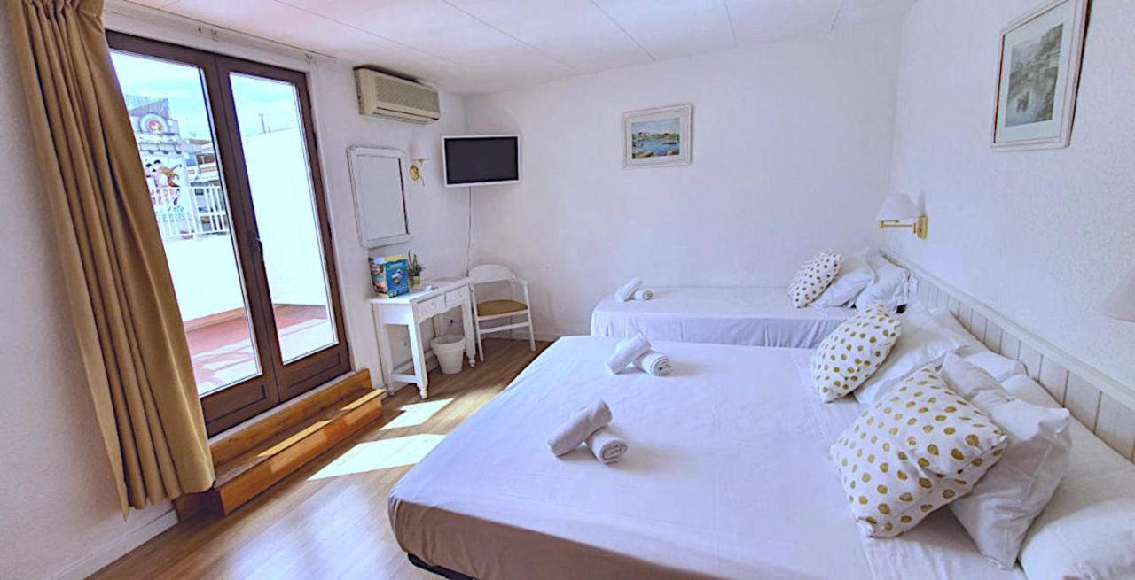 Hotel Mireia Lloret de Mar Buitenkant foto